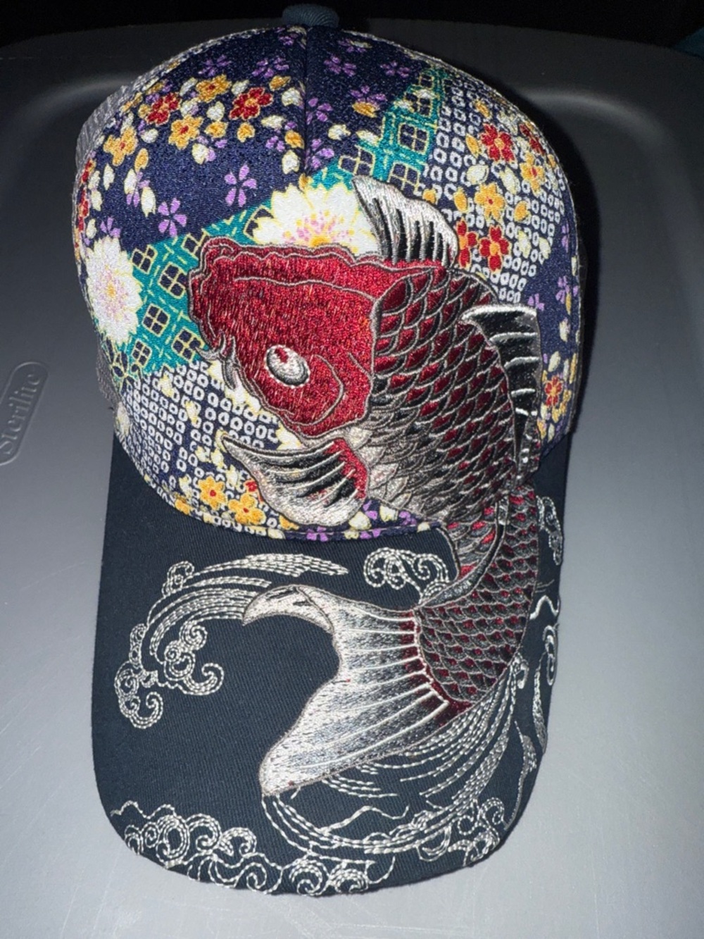 Ripple Tapestry Vintage Y2K Japanese Streetwear Embroidered Koi Fish Trucker Hat